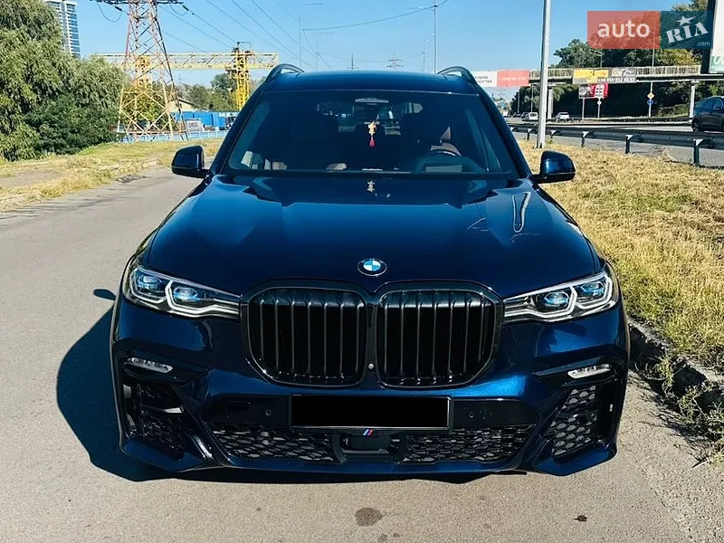 BMW X7