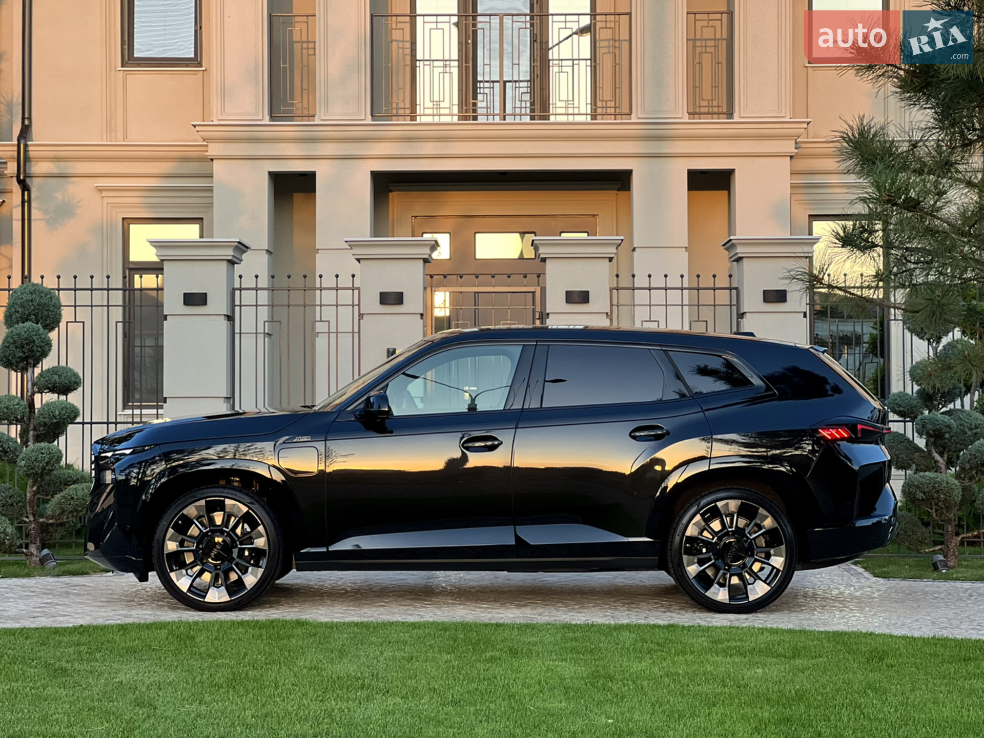 2023 BMW XM - мініатюра 10