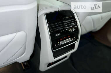 Внедорожник / Кроссовер BMW XM 2023 в 