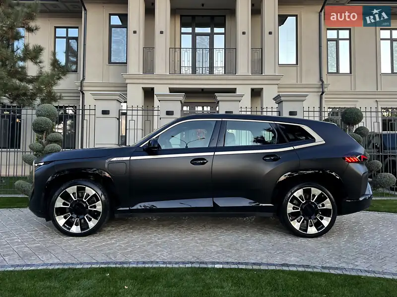 BMW XM