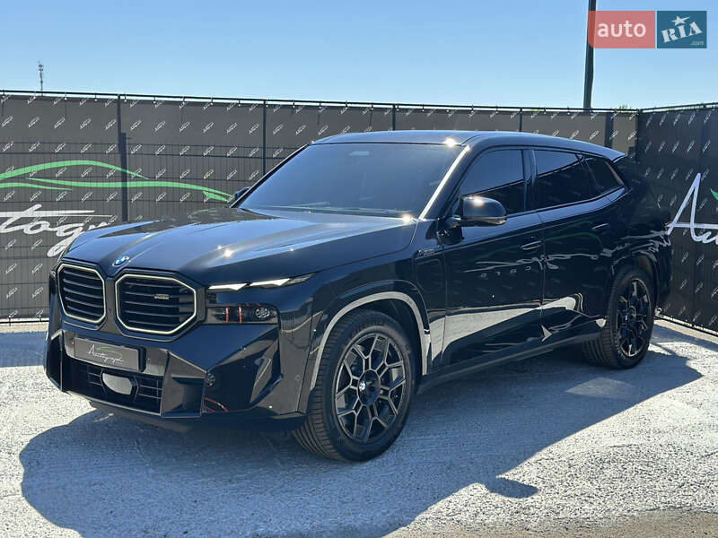 Позашляховик / Кросовер BMW XM 2023 в 