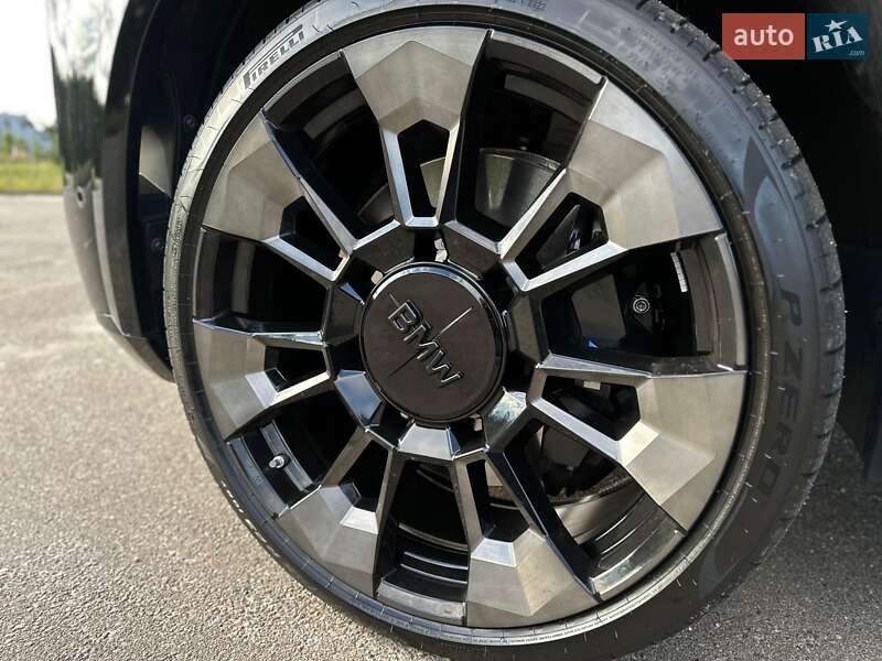Внедорожник / Кроссовер BMW XM 2023 в Киеве