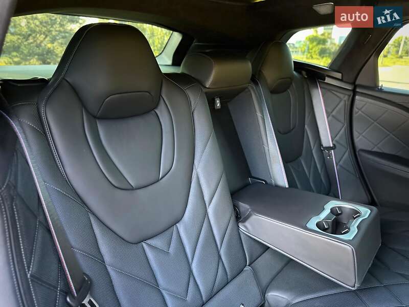 Внедорожник / Кроссовер BMW XM 2023 в Киеве