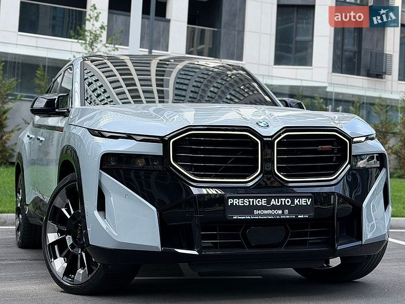BMW XM 2023