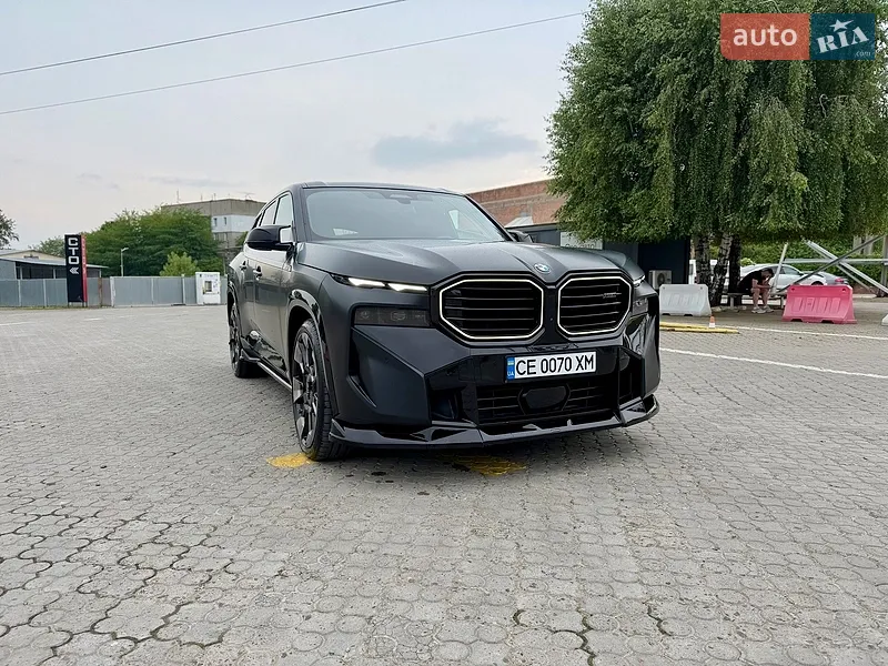 BMW XM