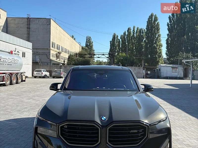 BMW XM