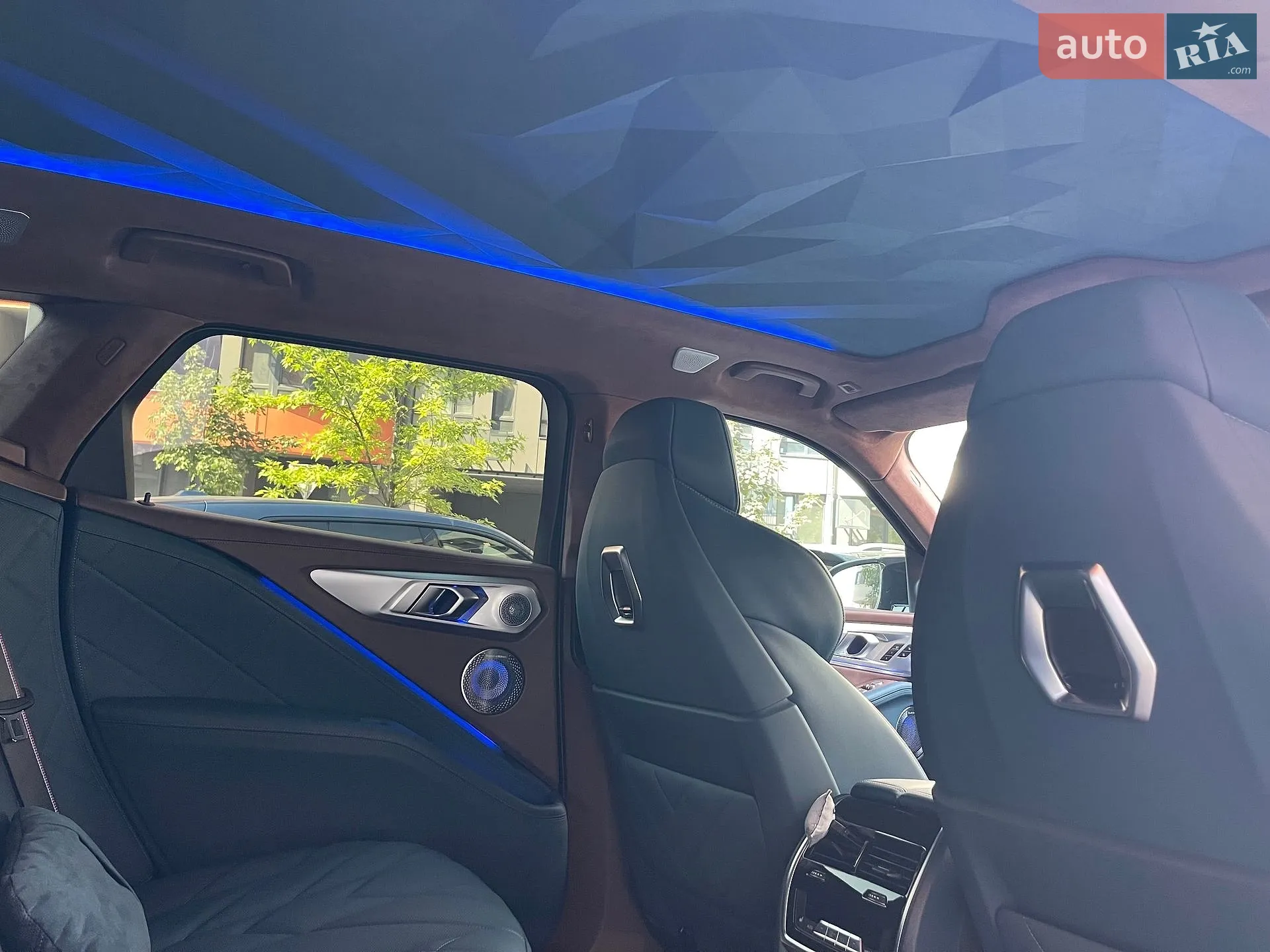 2025 BMW XM - мініатюра 64
