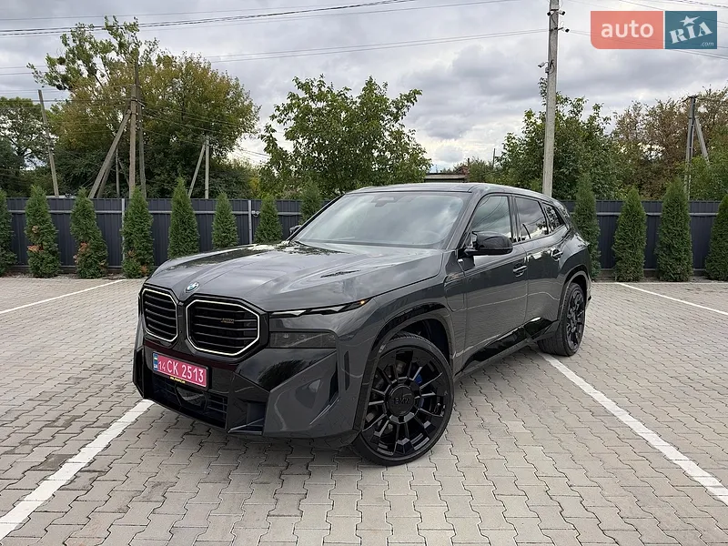 BMW XM 2023
