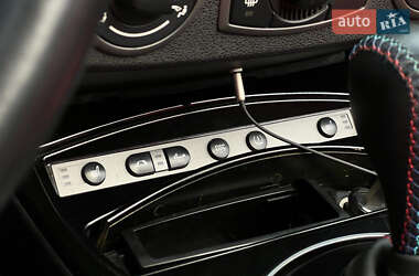 Родстер BMW Z4 2004 в 