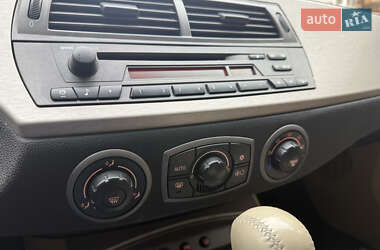Родстер BMW Z4 2003 в 
