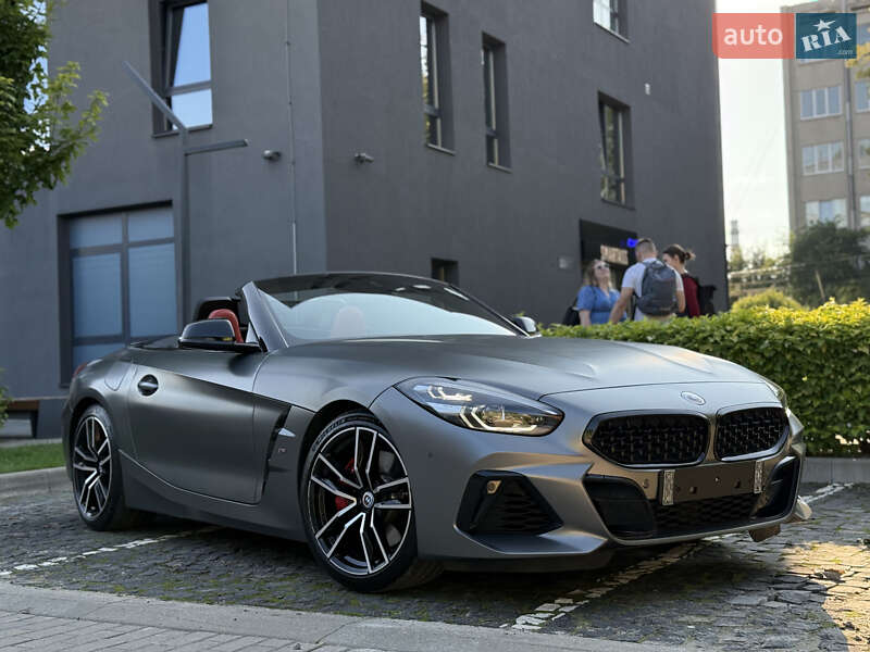 Родстер BMW Z4 2022 в Киеве фото 36 Родстер BMW Z4 2022 в Киеве