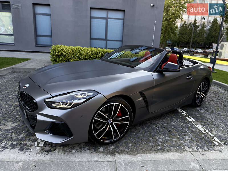 Родстер BMW Z4 2022 в Киеве фото 45 Родстер BMW Z4 2022 в Киеве