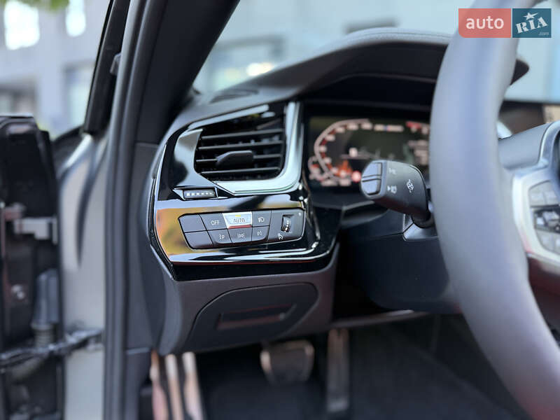 Родстер BMW Z4 2022 в Киеве фото 61 Родстер BMW Z4 2022 в Киеве