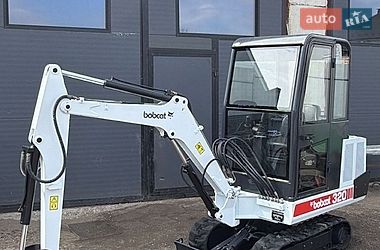 Миниэкскаватор Bobcat 320 2005 в Черновцах