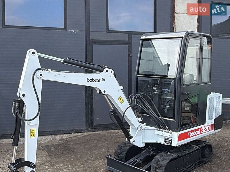 Bobcat 320 2005