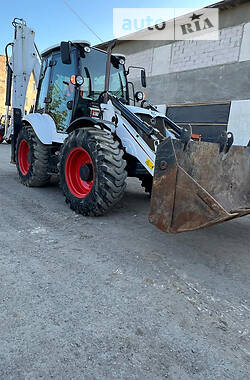 Экскаватор погрузчик Bobcat B 2021 в 