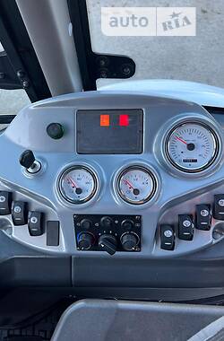 Экскаватор погрузчик Bobcat B 2021 в 