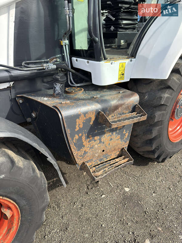 Екскаватор навантажувач Bobcat B 2018 в Києві фото 36 Екскаватор навантажувач Bobcat B 2018 в Києві