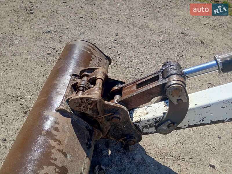 Миниэкскаватор Bobcat E32 2011 в Павлограде фото 9 Миниэкскаватор Bobcat E32 2011 в Павлограде