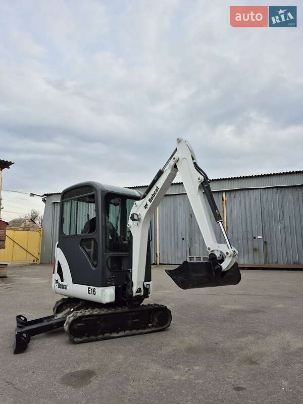 Міні-екскаватор Bobcat E 2012 в 