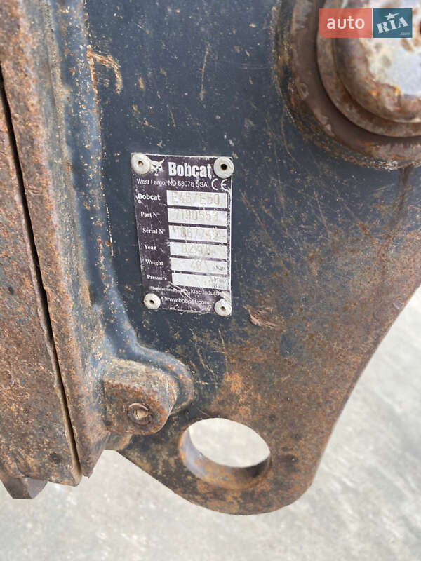 Миниэкскаватор Bobcat E 2015 в Дубно фото 12 Миниэкскаватор Bobcat E 2015 в Дубно