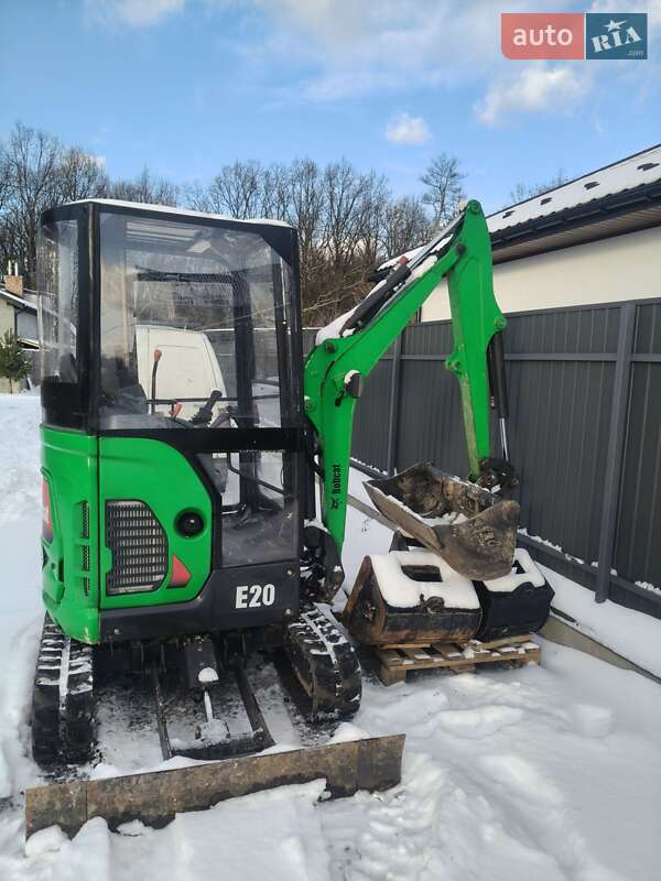 Міні-екскаватор Bobcat E 2016 в Львові