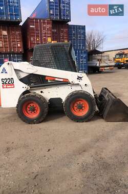 Міні-вантажник Bobcat S220 2004 в Одесі