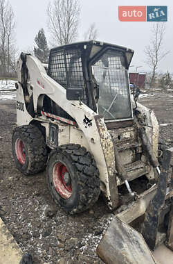 Фронтальный погрузчик Bobcat S300 2004 в 