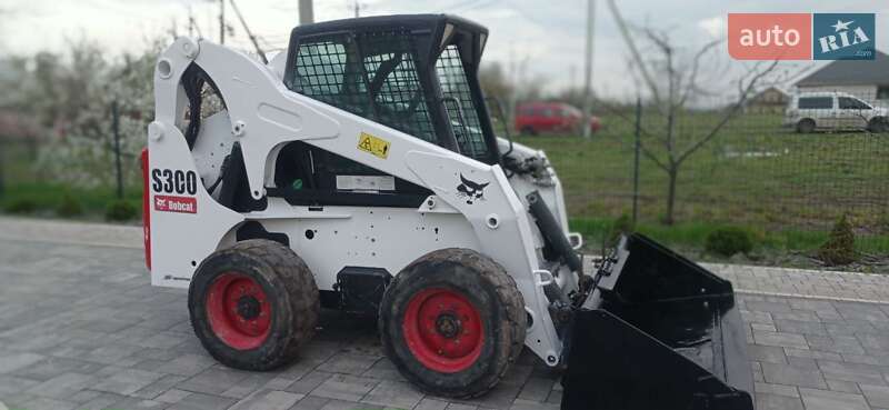 Другая спецтехника Bobcat S300 2004 в 