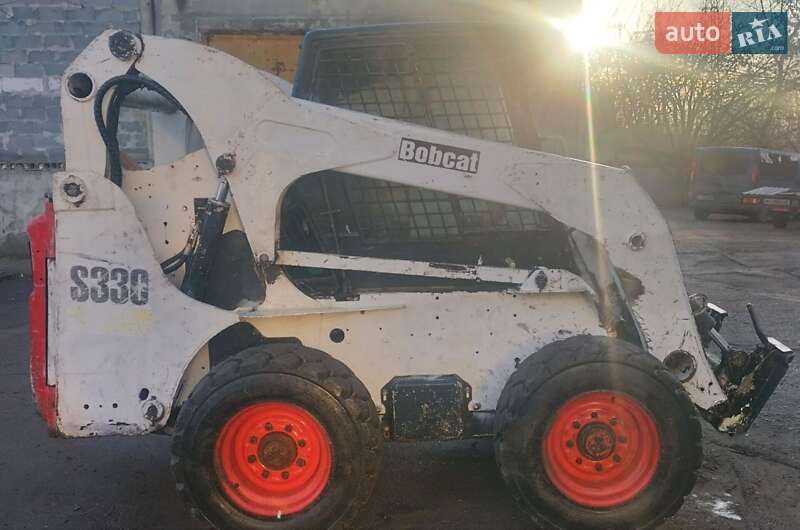 Другая спецтехника Bobcat S330 2010 в Луцке