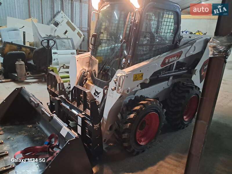 Экскаватор погрузчик Bobcat S550 2024 в Черновцах