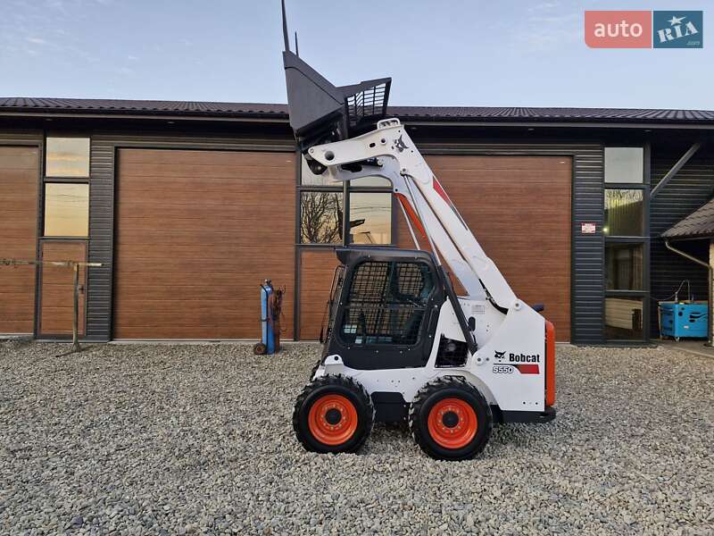 Міні-вантажник Bobcat S550 2017 в Чернівцях фото 21 Міні-вантажник Bobcat S550 2017 в Чернівцях
