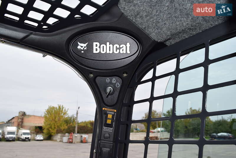 Минипогрузчик Bobcat S650 2015 в Ровно