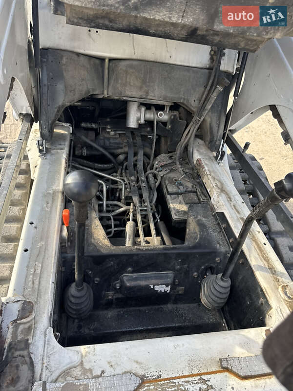 Минипогрузчик Bobcat T190 2002 в Ковеле