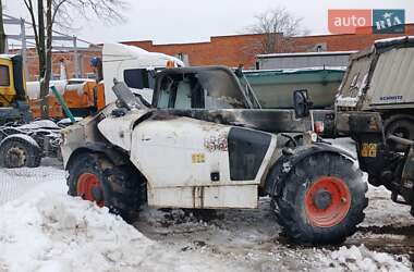 Телескопический погрузчик Bobcat T2556 2004 в Калуше