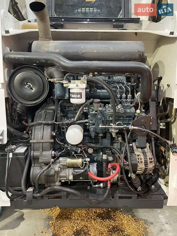 Минипогрузчик Bobcat T300 2009 в Львове
