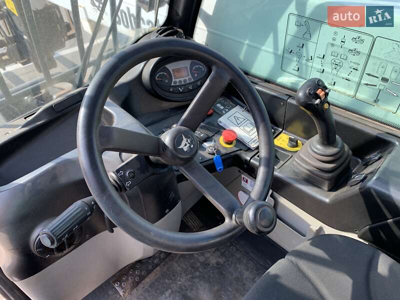 Телескопічні навантажувачі Bobcat T36120 2017 в Києві