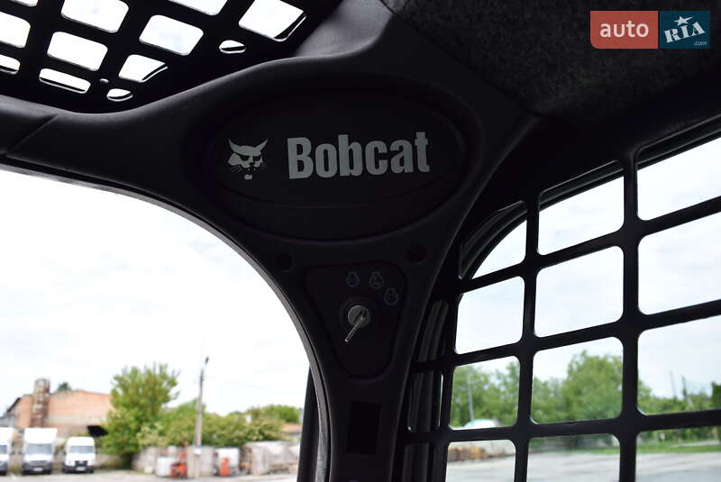 Міні-вантажник Bobcat T590 2016 в Рівному
