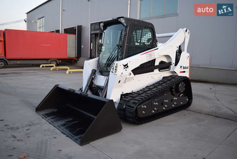 Міні-вантажник Bobcat T870 2011 в Рівному фото 3 Міні-вантажник Bobcat T870 2011 в Рівному