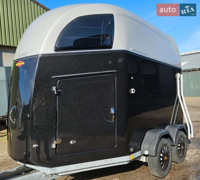 Для перевезення тварин - прицеп Bockmann Master 2012 в Києві