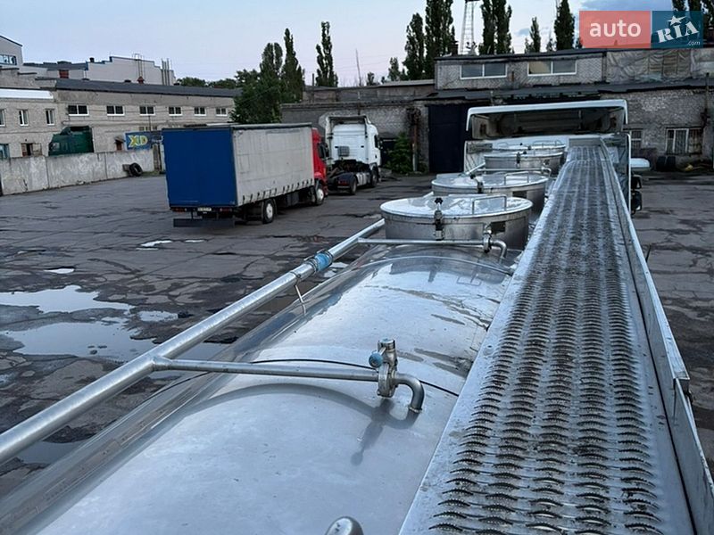 Цистерна напівпричіп Bodex 30 2006 в Кременчуці