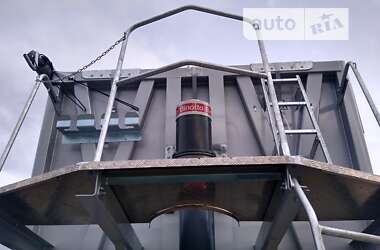 Зерновоз - полуприцеп Bodex KIS 3B 2023 в 