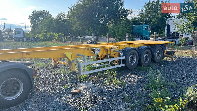 Контейнеровоз напівпричіп Bodex KIS 3B 2021 в Києві