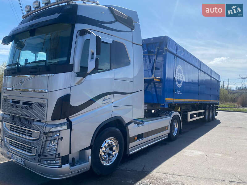 Зерновоз - напівпричіп Bodex KIS 3B 2019 в Львові фото Зерновоз - напівпричіп Bodex KIS 3B 2019 в Львові