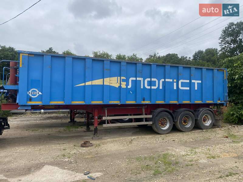 Зерновоз - полуприцеп Bodex KIS 3W-A 2008 в Чемеровцах