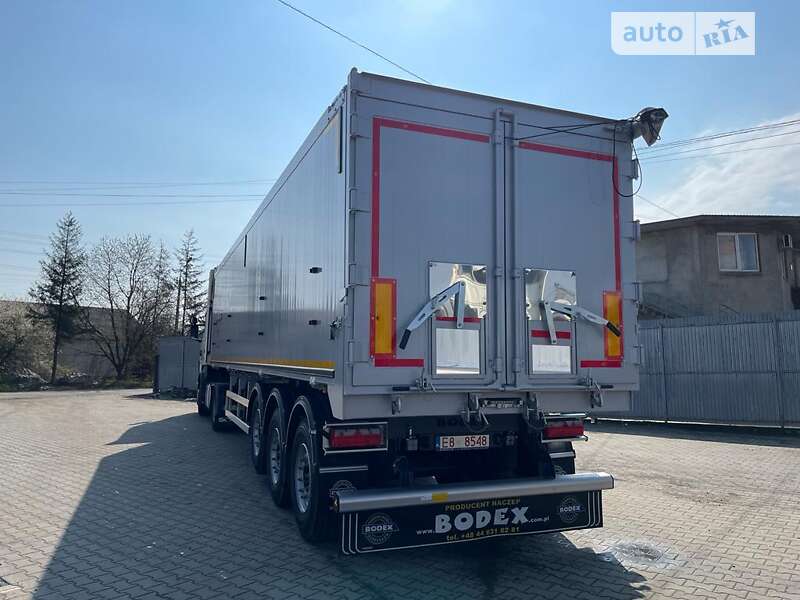 Зерновоз - напівпричіп Bodex KIS 3W-A 2023 в Чернівцях