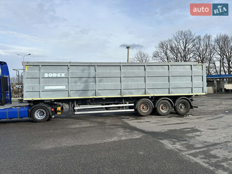 Зерновоз - полуприцеп Bodex KIS 3W-A 2005 в Виннице фото 3 Зерновоз - полуприцеп Bodex KIS 3W-A 2005 в Виннице
