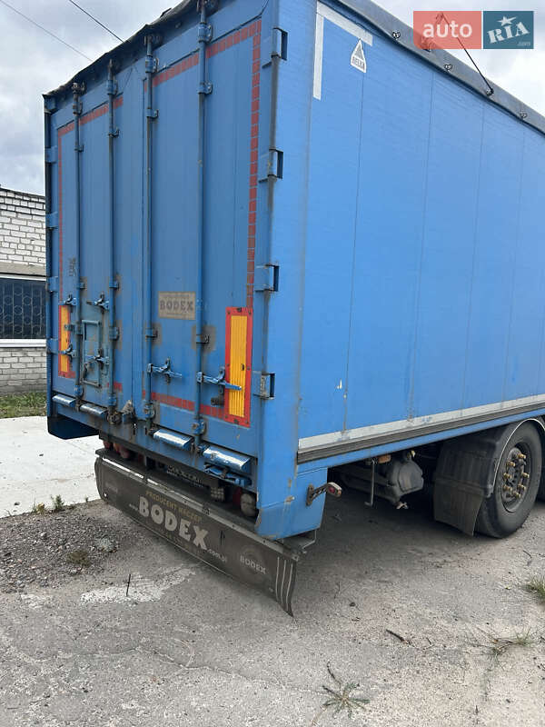 Самоскид напівпричіп Bodex KIS 3W-A 2009 в Кременчуці