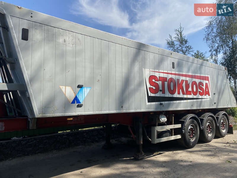 Самосвал полуприцеп Bodex KIS 3W-A 2007 в Калиновке