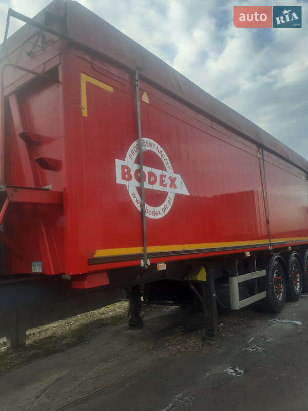 Зерновоз - полуприцеп Bodex KIS 3W-A 2016 в Киеве